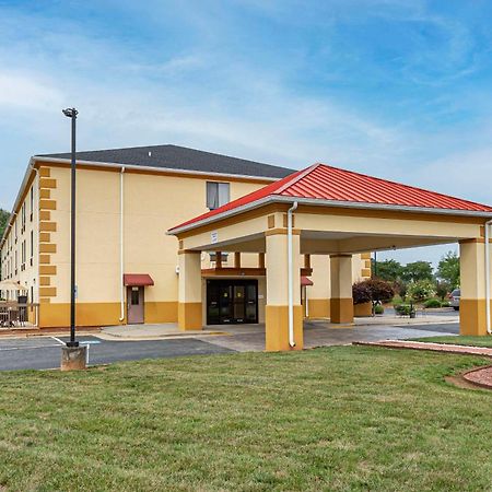 Comfort Inn & Suites Mocksville I-40 Εξωτερικό φωτογραφία
