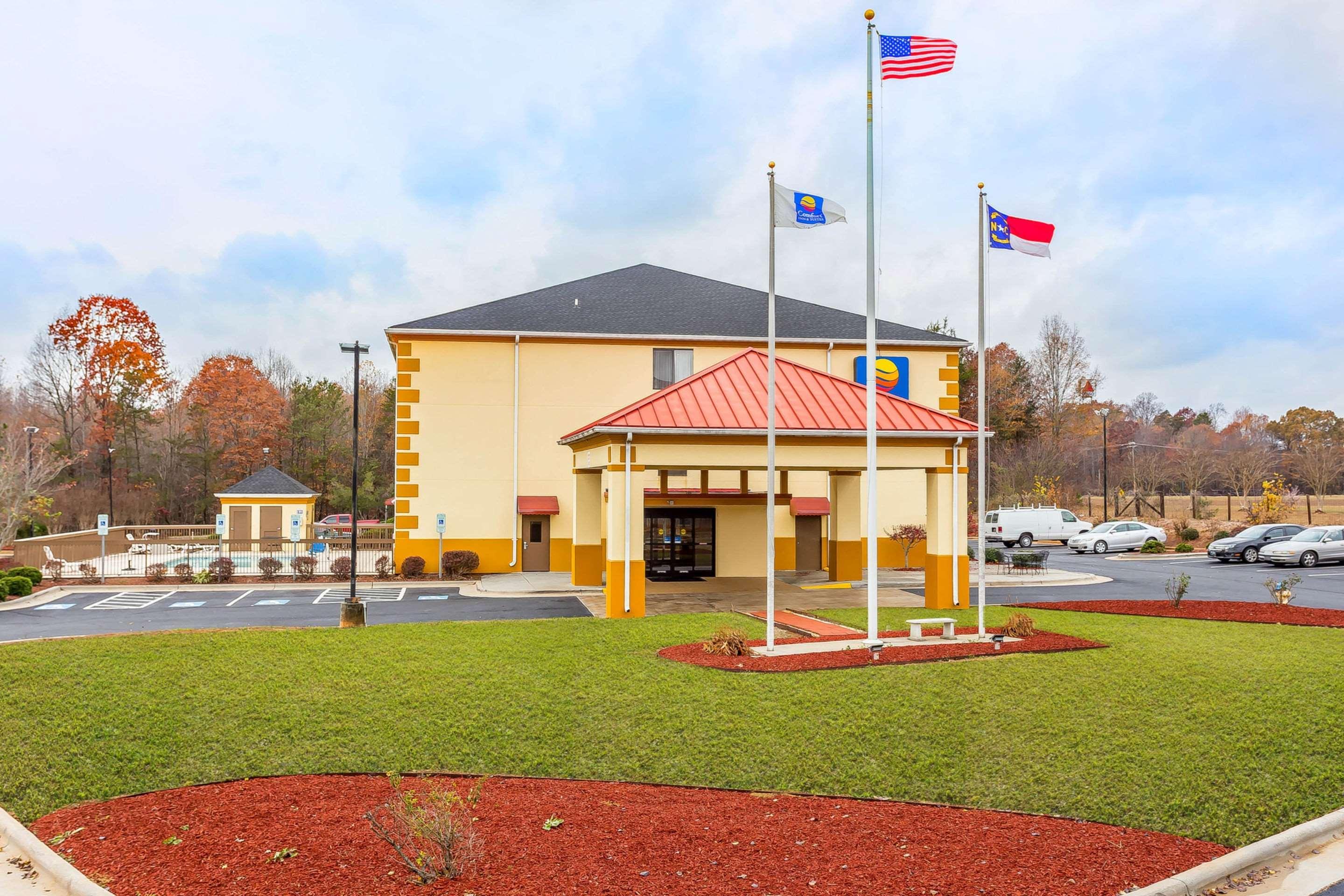 Comfort Inn & Suites Mocksville I-40 Εξωτερικό φωτογραφία