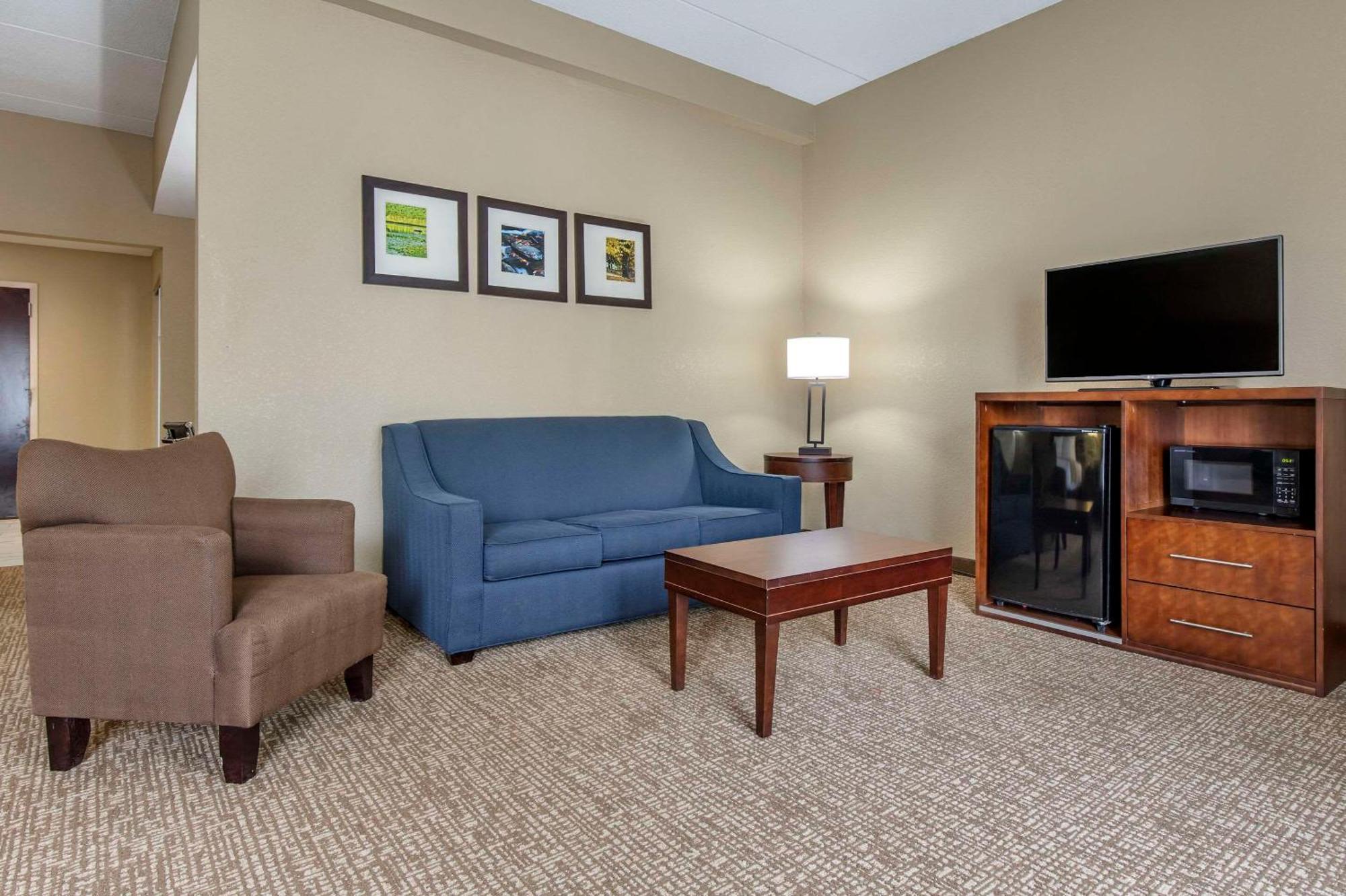 Comfort Inn & Suites Mocksville I-40 Εξωτερικό φωτογραφία